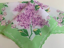 Lovely New LuRay Handkerchief Hankie!  Beautiful Lilac Flowers  ~ Scalloped Hem!