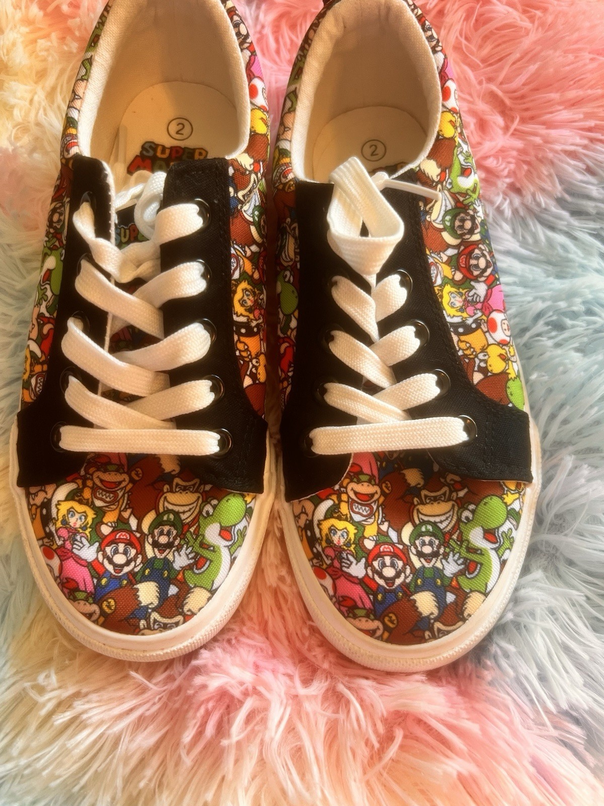 Super Mario Nintendo Size 2 KidShoes Good Condition Unisex
