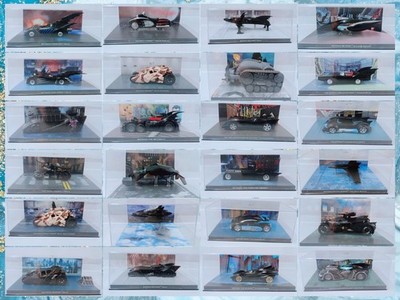 Batman verschiedene Serien Diecast Fahrzeugmodell Auswahl Sammlerstück in Vitrine
