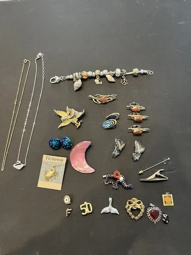 Estate Sale Find Vintage Costume Jewelry Lot 20+ Pieces