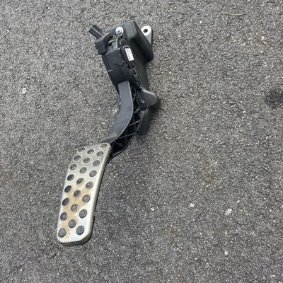 2022 DODGE CHALLENGER SRT HELLCAT 6.2L OEM DBW GAS ACELLERATOR PEDAL #1545