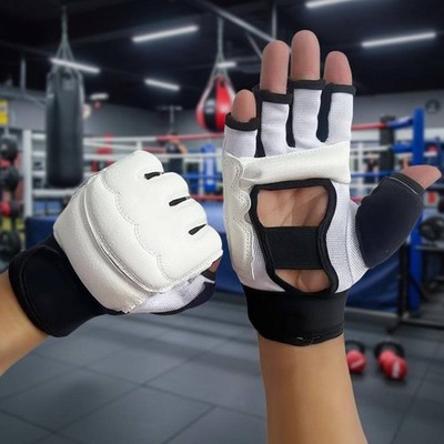 Halbe Finger Kampfhandschuhe Griffig Sandsack-Handschuhe Stoßdämpfung für