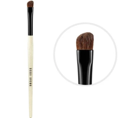 Beauty Tools Bobbi Brown ANGLE EYE SHADOW Brush & NEW!