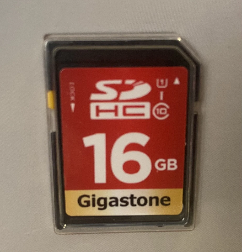 Gigastone 16GB SD Card UHS-I SDHC U1 Class 10 - Image 2 of 4