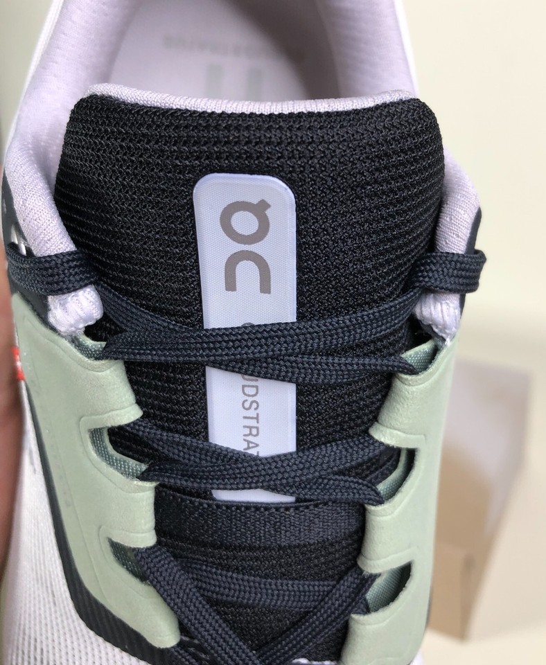 NEW On Cloudstratus 2.0 White Green Running Shoes (39.98997) Women's Size 9.5 eBay