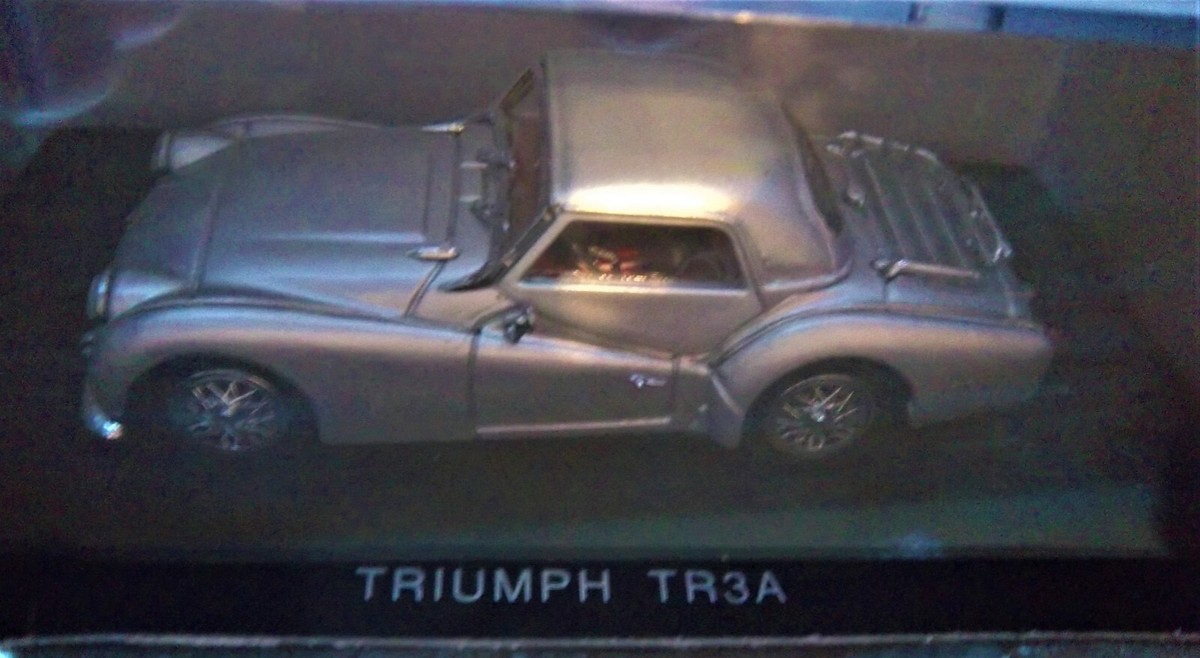 Jouef Evolution 1/43 Scale Diecast 1009 - Triumph TR3A - Silver