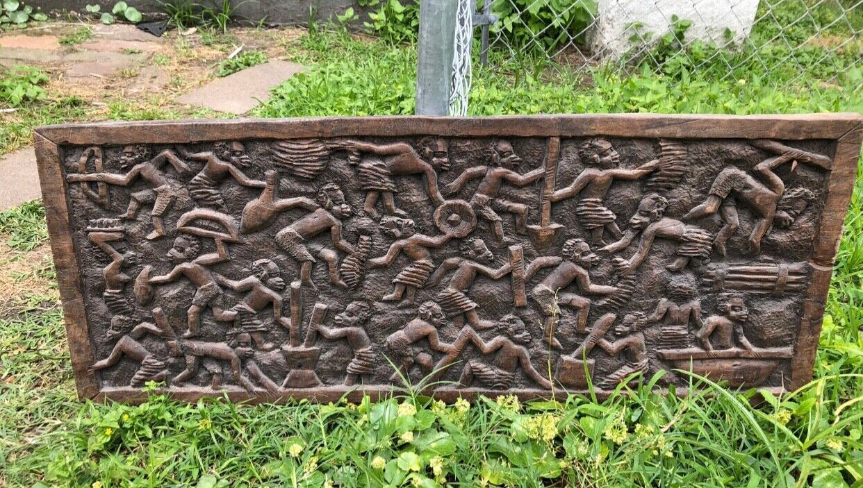 Large African wood carving 
