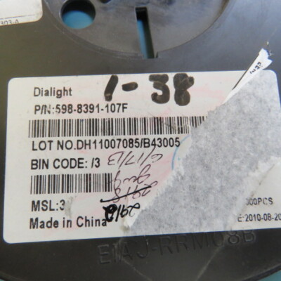 DIALIGHT  598-8391-107F Qty of 120 per Lot