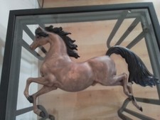 atlantic mold 18" hanging horse sratue
