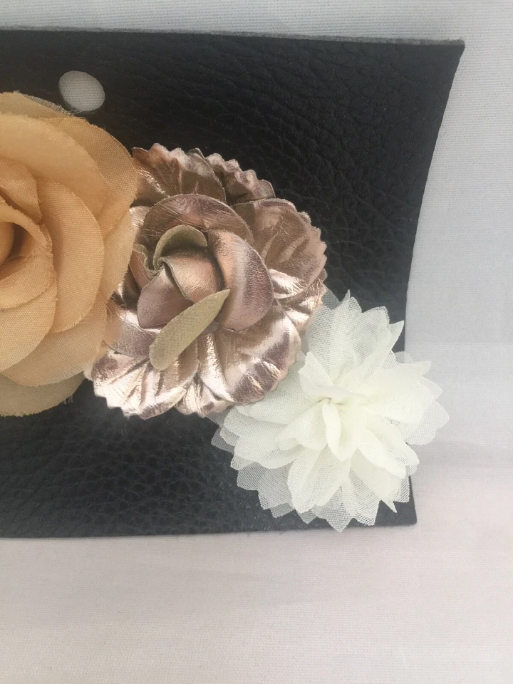 Peine de pelo floral metálico Free People venta al por menor de boda $48,00 Foto 4 de 4