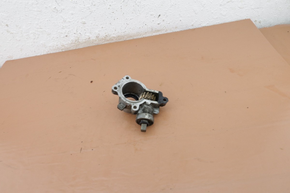 Lawn Boy R8237 Lawn Mower OEM Oil Pump 609117 | eBay