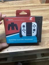 Hyperkin QUICKPAD Controller Attachment Grip for Nintendo Switch Joy-Con Black