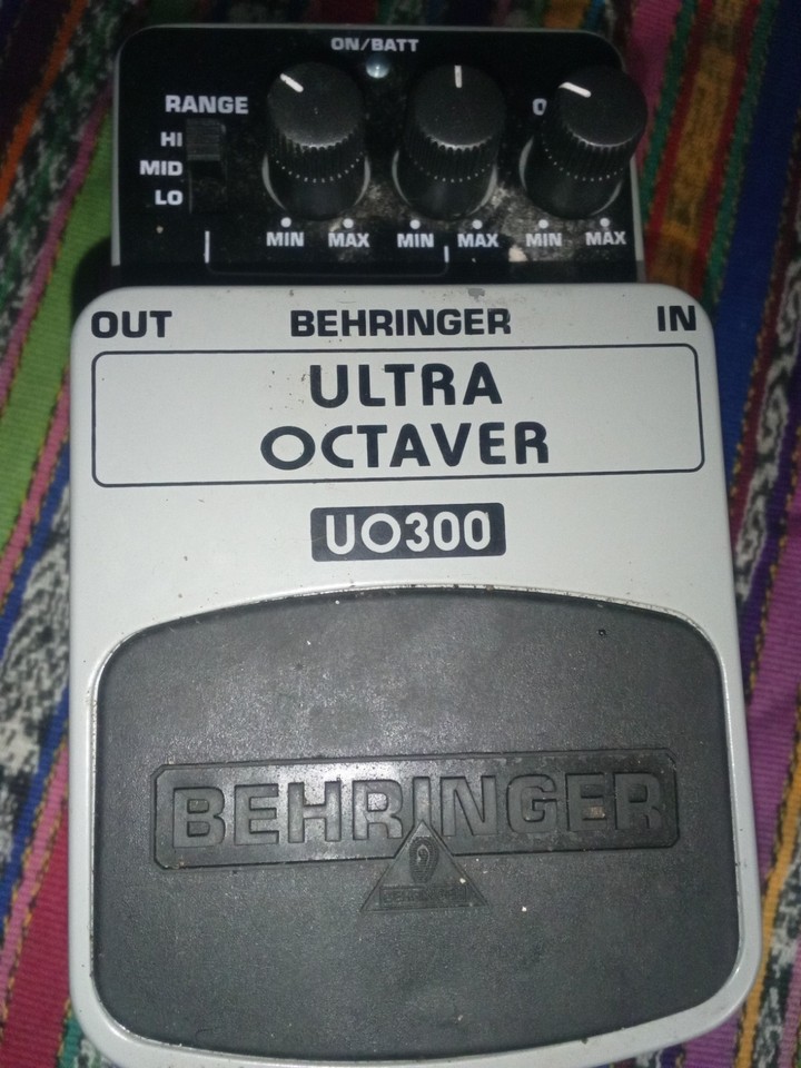Behringer Ultra Octaver UO300 3-Mode Octaver Effects Pedal 689076151016 ...