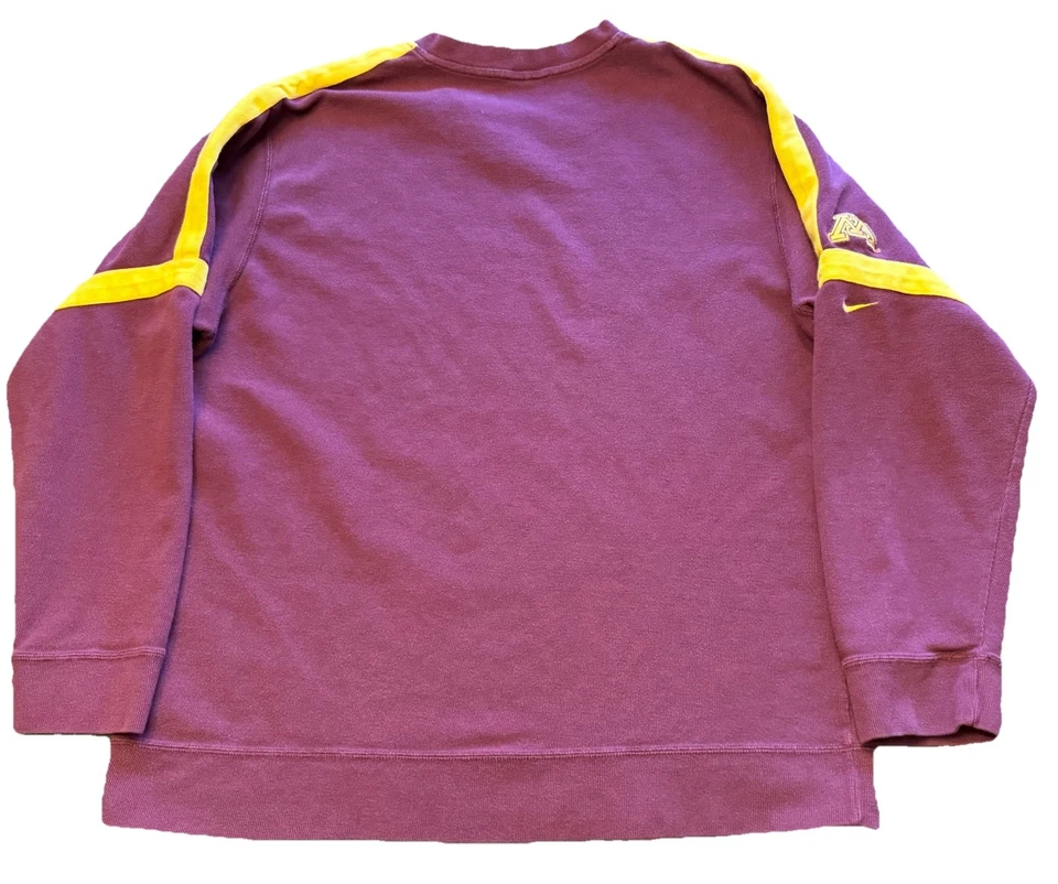 Nike Team Minnesota Gophers Sweatshirt XL VTG 2010s Embroidered V Neck Pullover - Image 4 of 4