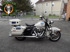 2011 HARLEY-DAVIDSON FLHP 