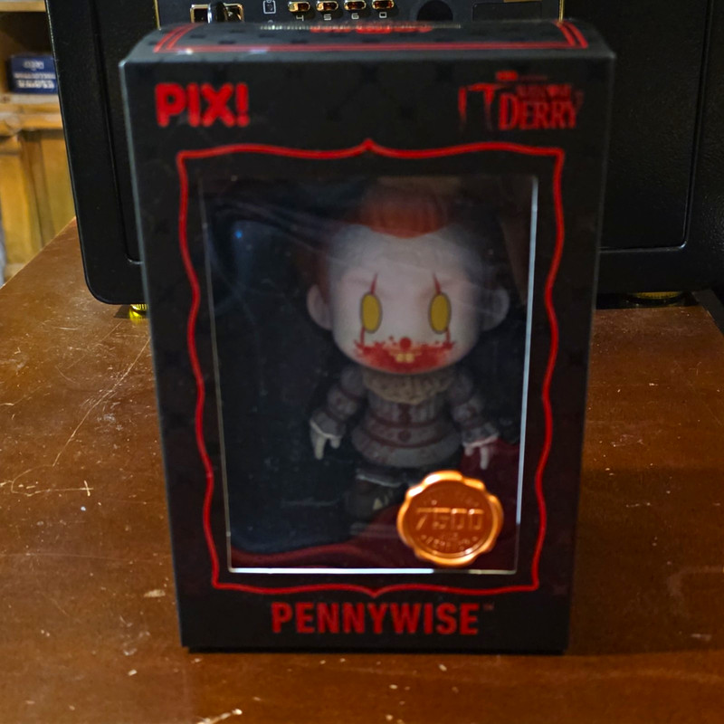 Thrilljoy PiX! IT Welcome to Derry Pennywise Vinyl Figure Hero