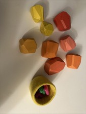 Lovevery Felt Stars The Companion Play Kit Motor No Tweezers And Boulders Q55