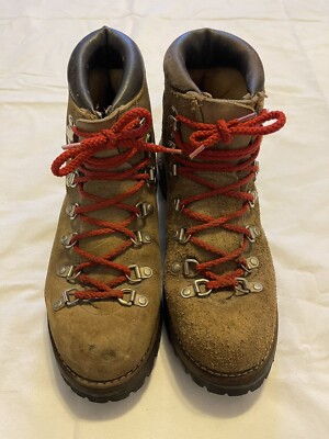 VASQUE Montagna backpacking/mountaineering boots. Like new
1980’s
Men’s 13 s-l400.jpg main image 3