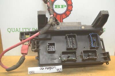 2006 Dodge Magnum Integrated Power Fuse Box Junction P04692031AM Module  753-10D1