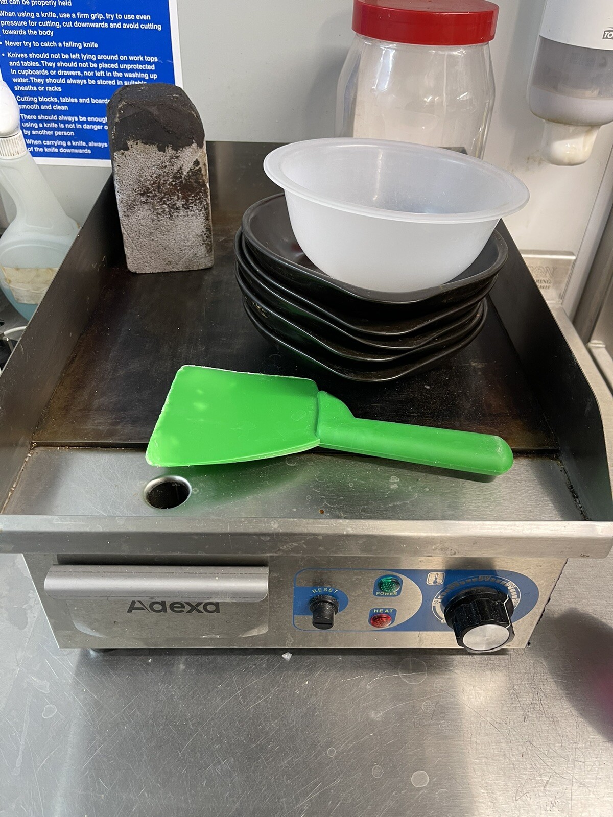 Commercial Griddle Smooth Small 1 zone 2kW Electric Adexa WHEG810AF
