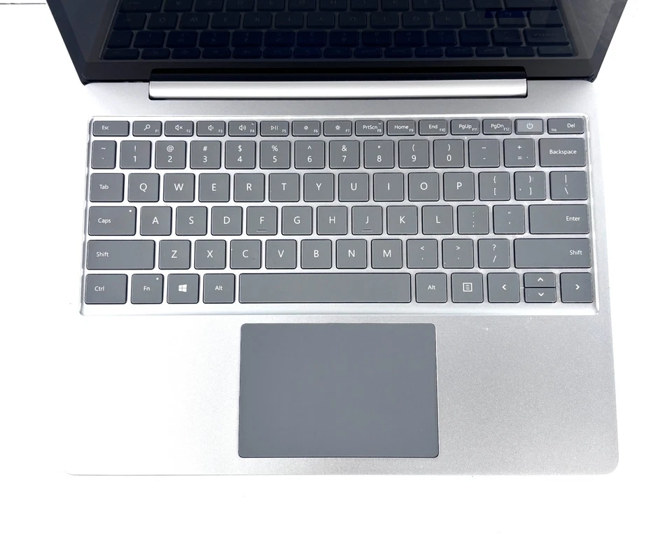 LLAVES DEFECTUOSAS: Microsoft Surface Laptop Go - 12.4" Táctil, 1.0GHz i5, 8 RAM, 128 SSD Foto 3 de 4