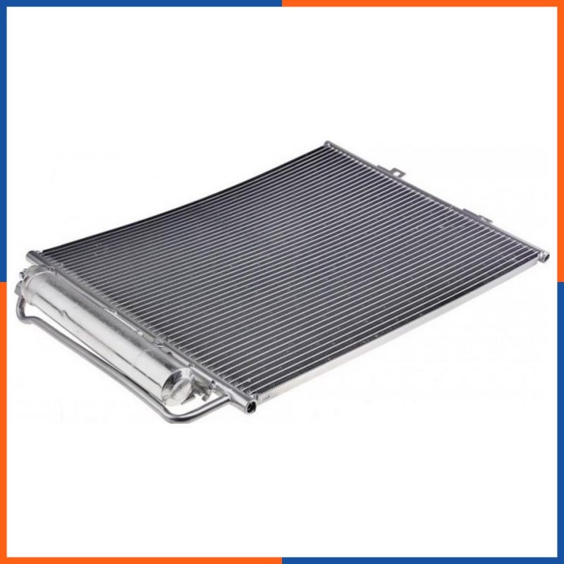 Condensateur climatisation Renault Scenic radiateur de clim 921006980R
