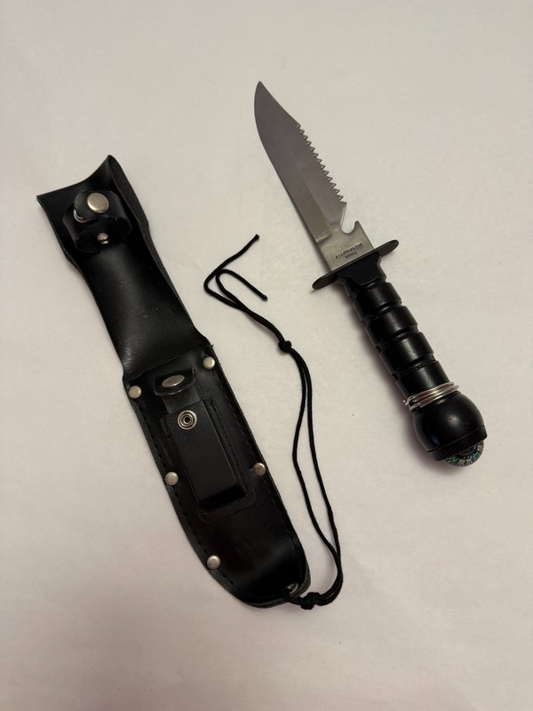 420 Stainless Steel Survival Knife & Compass Sheath & Sharpening Stone Taiwan
