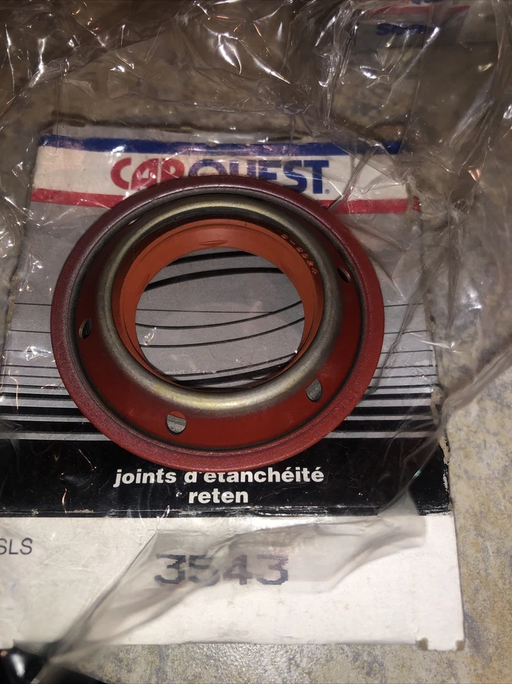 Sello de eje de salida de transmisión automática National 3543 ¡Nuevo en caja Carquest! ¡Envío gratis! Foto 2 de 3