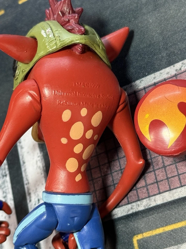 Figura de acción Crash Bandicoot Resaurus Toy 1998 PlayStation Figura Repuestos Foto 3 de 3