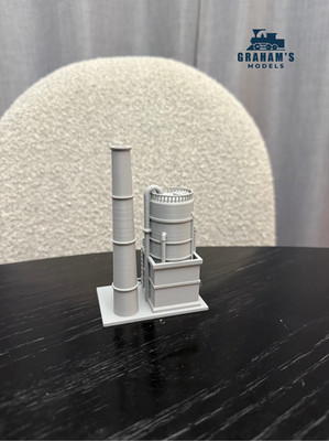 N Scale Small Oil Refiner / 1:160 Gauge/ Built And Ready