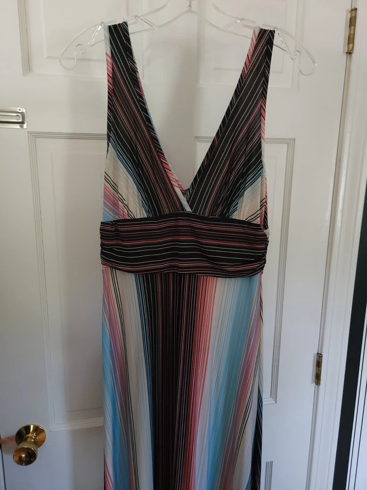 Maxi Vestido Body Central Panel Arco Iris Retro Talla M Estilo Tanque Elástico Largo  Foto 2 de 4