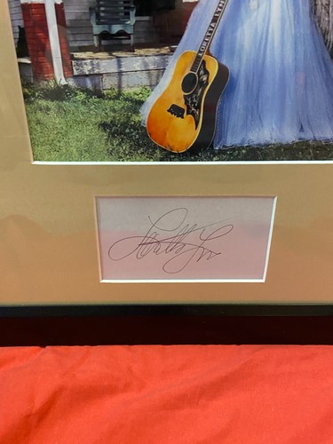 LORETTA LYNN AUTOGRAFATA FIRMATA STAMPA INCORNICIATA 14X18 MUSICA COUNTRY VAN LEAR ROSE - Foto 2 di 4