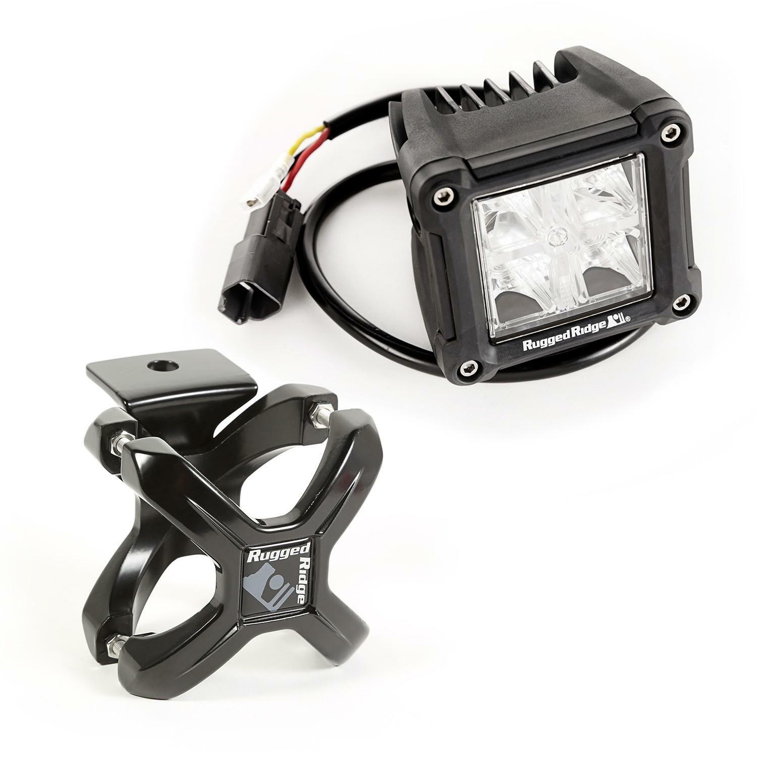 Phares Cube LED de Qualité Supérieure et Supports X-Clamp Robustes Noirs