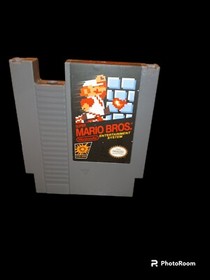 Super Mario Bros NES Cartridge Flask | Licensed Nintendo Merchandise 5oz  
