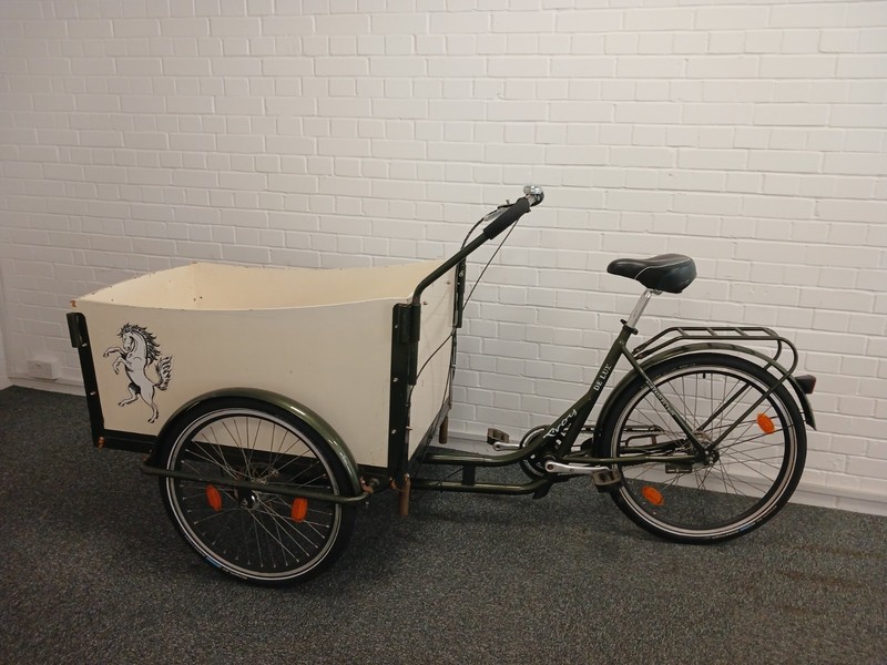 christiania cargo bike style  By Troy De Lux