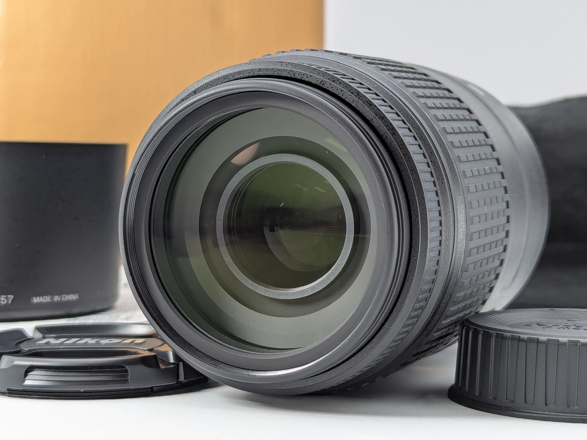極美品 Nikon AF-S 55-300 F4.5-5.6G ED VR Nikon AF-S DX NIKKOR 55-300mm F4.5-5.6G ED VR Lens From JAPAN