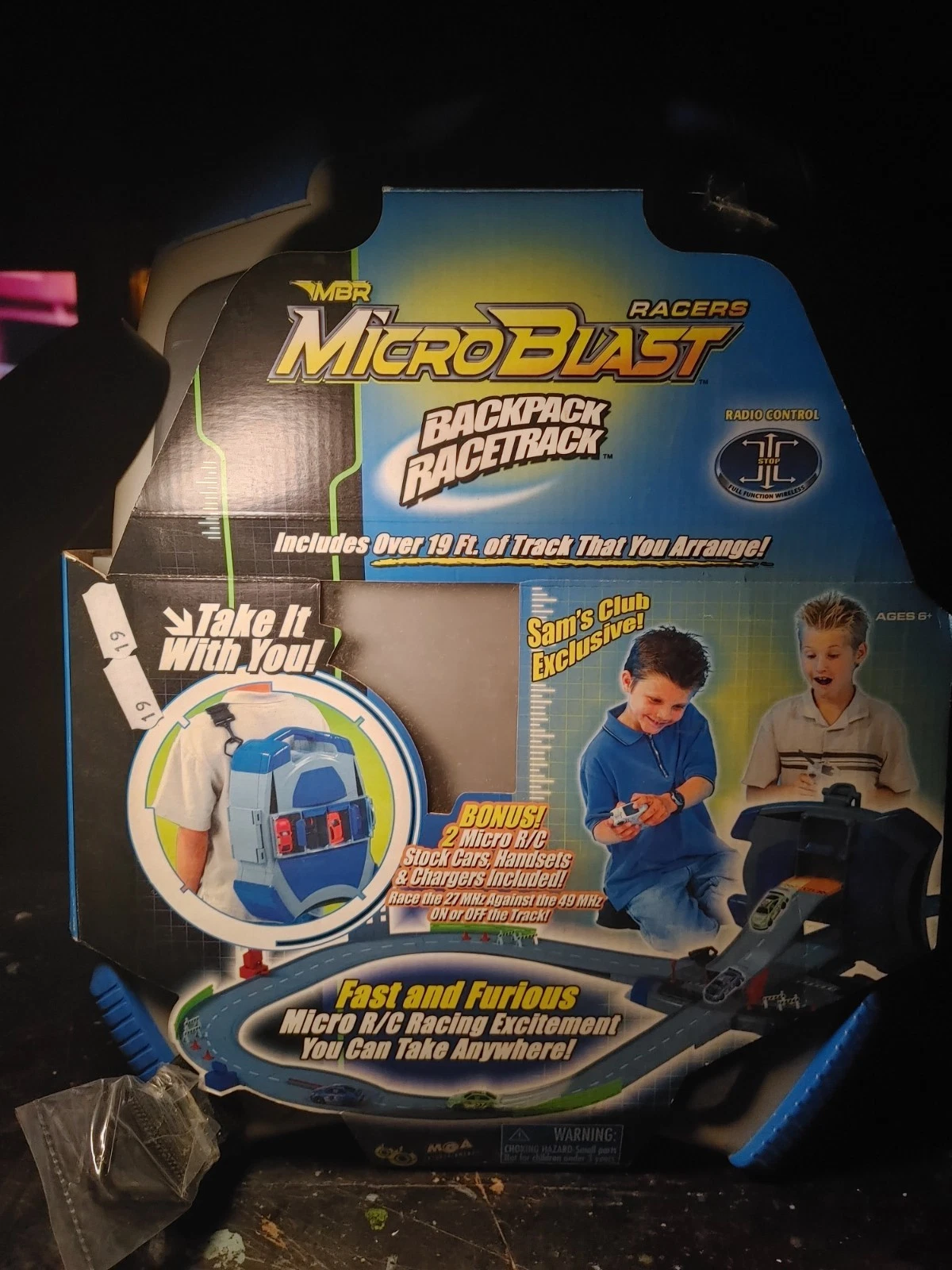  microblast pista de corrida carros de corrida controle remoto carregadores controles remotos 