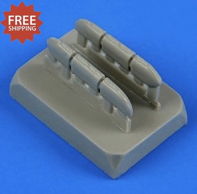 Quickboost 72442 1/72 Hurricane Mk I Early Exhaust Resin Upgrade Kit for Airfix