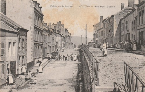 CPA 08 Nouzon - Attelage Ardennais Avec Chien, Vallée De La Meuse
