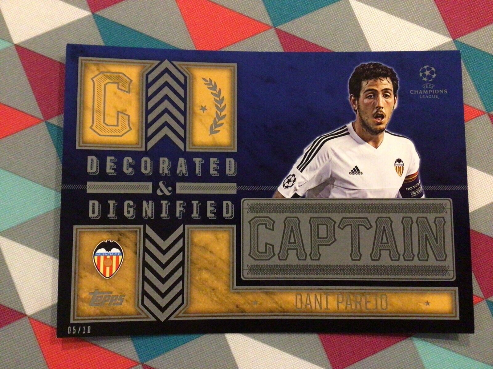 Dani Parejo Valencia CF 5x7 Captain 05/10 Made 2015-2016 Topps Champions UEFA | eBay Dani Parejo Valencia CF 5x7 Captain 05/10 Made 2015-2016 Topps Champions UEFA | eBay