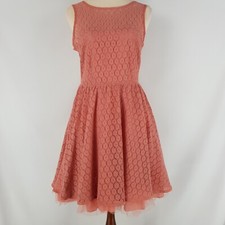 Boohoo Women 6 Salmon Lace Lined Sleeveless Deep Back V Bow Tulle Lined Dress