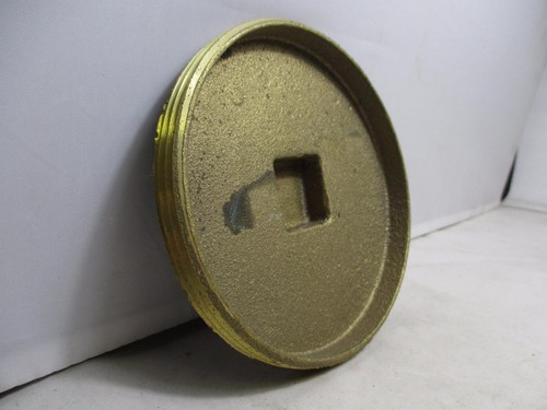 LEE 4" Brass Raised Nut Clean-Out plug 25-628 - Picture 4 of 6
