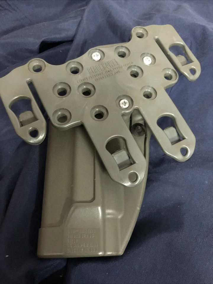Funda Blackhawk CQC Verde Derecha Plataforma Strike Beretta 92/96 Usada Buen Estado Foto 3 de 4