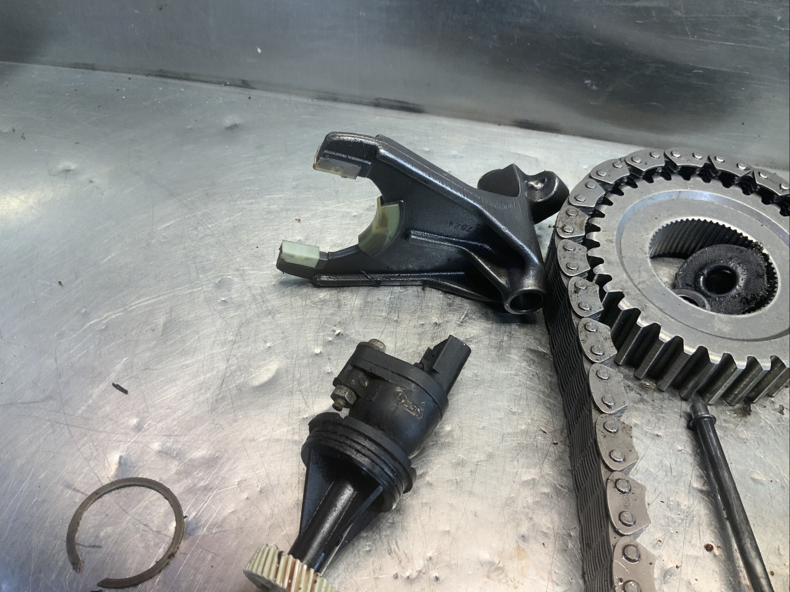 2001 NP241DHD Transfer Case Misc Parts FORK CHAIN GEAR Dodge 3500