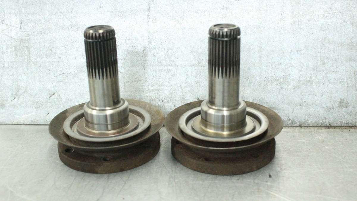 BMW E46 E60 E81 E87 E90 E92 DIFFERENTIAL REAR OUTPUT AXLE FLANGES