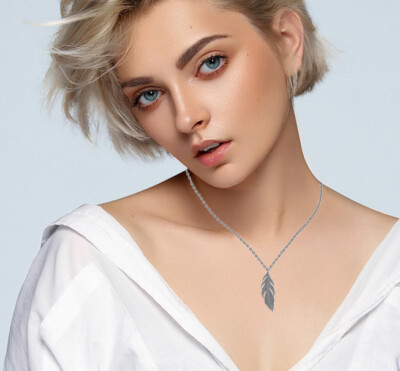 Pendentif Plume En Argent 925 Rhodié – Femme – Avec Ou Sans Chaîne (en Option)