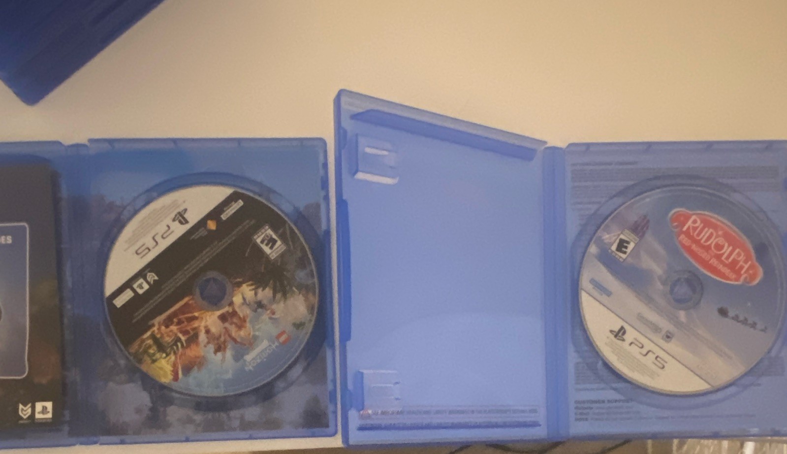 Lotto 10 giochi PS5 PlayStation 5 con custodie Call of Duty Star Wars LEGO DC Avatar foto 4