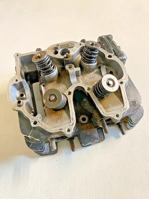 Culasse Honda 600 XLR - PD03 - Photo 1/4