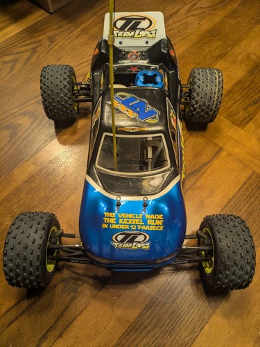 Vintage Team Losi XXX-NT (XXXNT) with Extra Body, Tires, Tons Of Parts - Picture 3 of 11