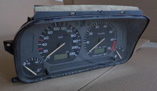 VW GOLF III 2,0 GTI TACHO 1H0919880A